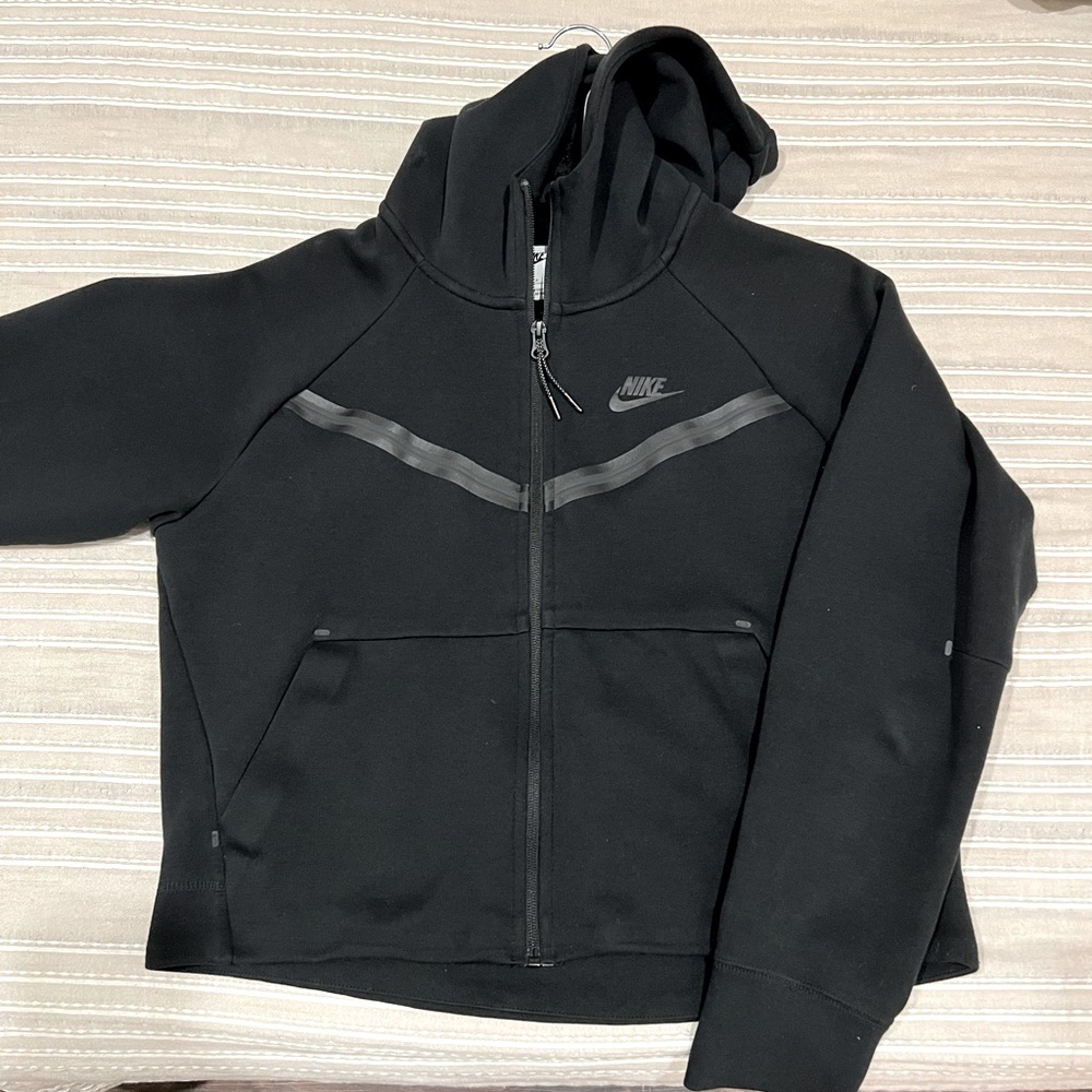 Nike Tech Fleece Hoodie (women)
